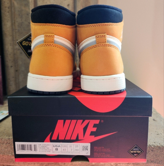 NIB Air Jordan 1 Element Gore-Tex "Light Curry" Sneakers Men's Size 8 - Picture 5 of 15